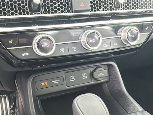 New 2025 Honda Civic Sport image 18