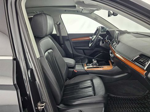 Used 2021 Audi Q5 2.0T Premium Plus w/ Premium Plus Package AWD/4WD image 10