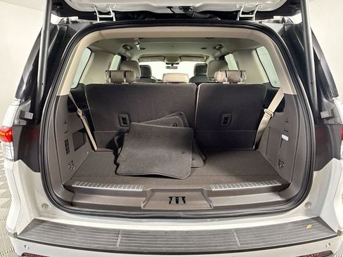 Used 2024 Lincoln Navigator Premiere image 26