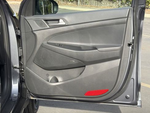 Used 2019 Hyundai Tucson Night image 35