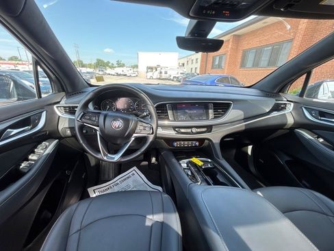Used 2024 Buick Enclave Premium w/ Experience Buick Package FWD image 30