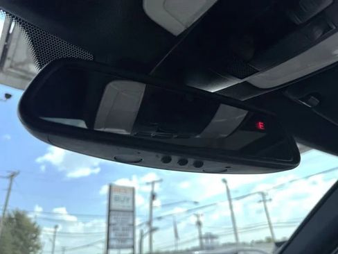 Used 2014 Mercedes-Benz C 250 Sedan image 41