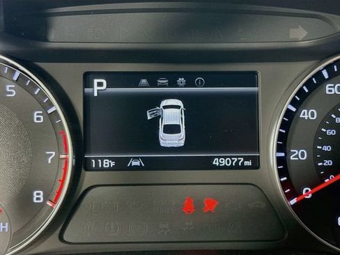 Used 2024 Kia Forte LXS FWD image 12