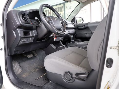 Used 2016 Toyota Tacoma SR w/ SR Convenience Package RWD image 36