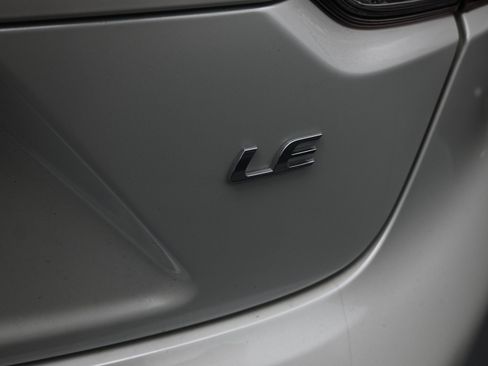 Certified 2025 Toyota Corolla LE image 22