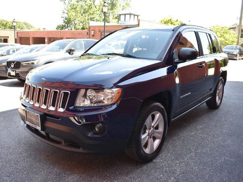 Used 2012 Jeep Compass Sport AWD/4WD image 8