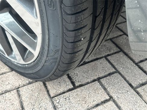 Used 2023 Hyundai Santa Fe Calligraphy w/ Cargo Package image 14