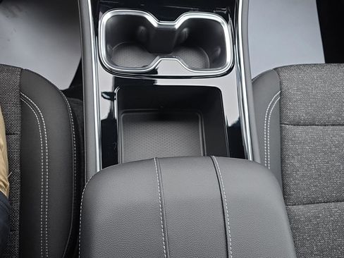 New 2026 Chevrolet Traverse LT image 15