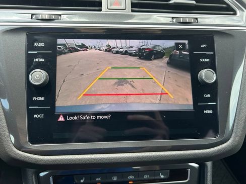 Used 2024 Volkswagen Tiguan S FWD image 28