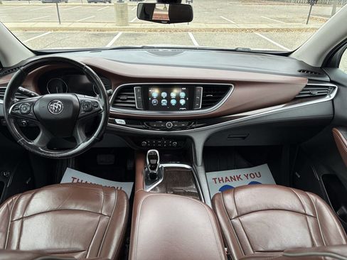 Used 2018 Buick Enclave Avenir image 23