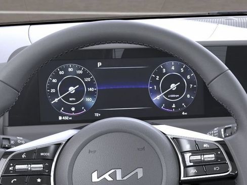 New 2026 Kia Seltos EX FWD image 21
