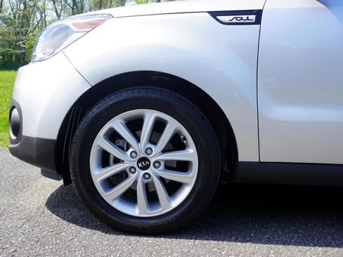 Used 2019 Kia Soul + image 36