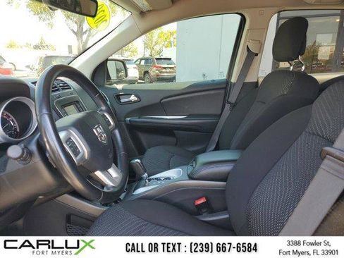 Used 2020 Dodge Journey SE w/ SE Popular Equipment Group image 23