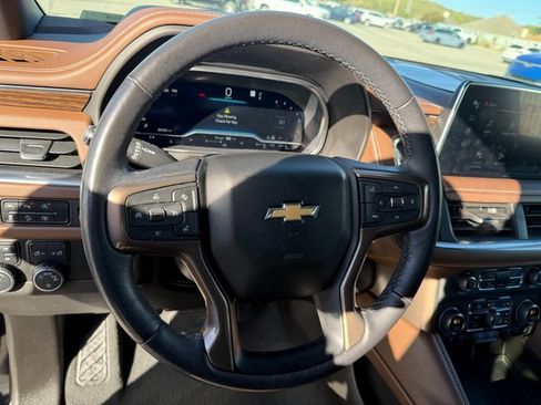 Used 2023 Chevrolet Tahoe High Country image 13
