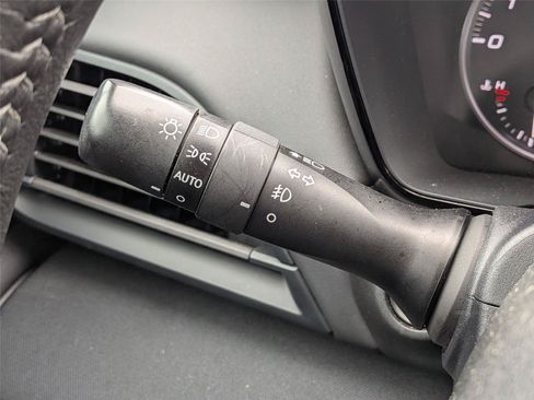 Certified 2024 Subaru Outback Premium AWD/4WD image 23