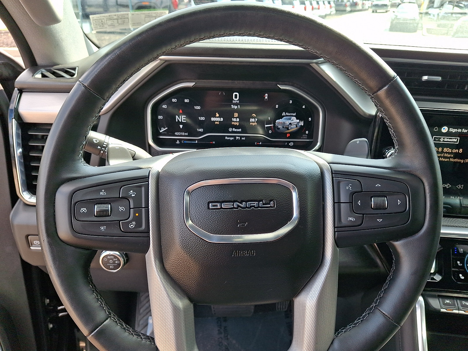 Used 2024 GMC Sierra 1500 Denali w/ Denali Reserve Package AWD/4WD image 21