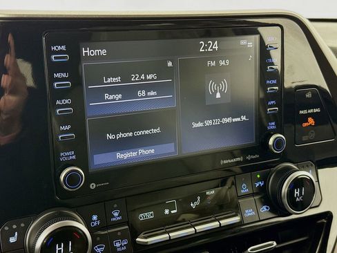 Certified 2022 Toyota Highlander XLE image 14