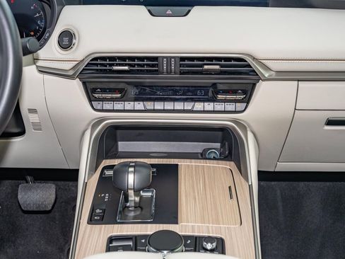 Used 2025 MAZDA CX-90 3.3 Turbo w/ Premium Plus Pkg image 22