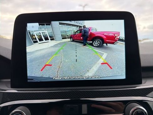 Used 2025 Ford Escape ST-Line image 24