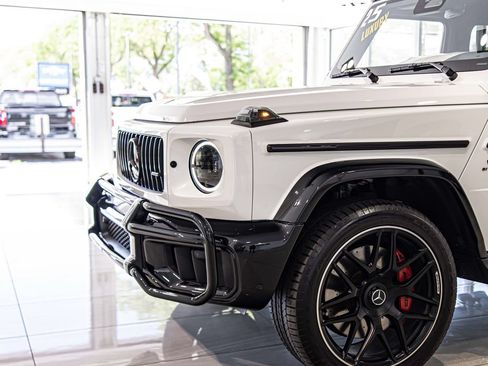 Used 2025 Mercedes-Benz G 63 AMG 4MATIC image 4