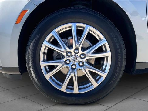 Used 2023 Buick Enclave Essence w/ Experience Buick Package image 11