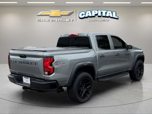 Used 2024 Chevrolet Colorado Trail Boss w/ Technology Package AWD/4WD image 5