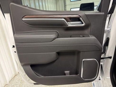 New 2026 GMC Sierra 1500 SLT w/ SLT Premium Plus Package image 20