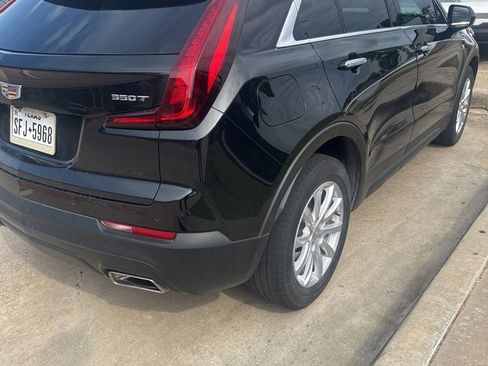 Used 2023 Cadillac XT4 Luxury w/ Cold Weather Package FWD image 2