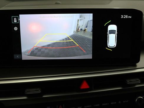 Used 2024 Kia Sorento S w/ Panoramic Sunroof Package FWD image 24