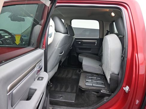 Used 2013 RAM 1500 Big Horn image 33