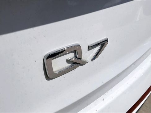 Used 2024 Audi Q7 2.0T Premium AWD/4WD image 30