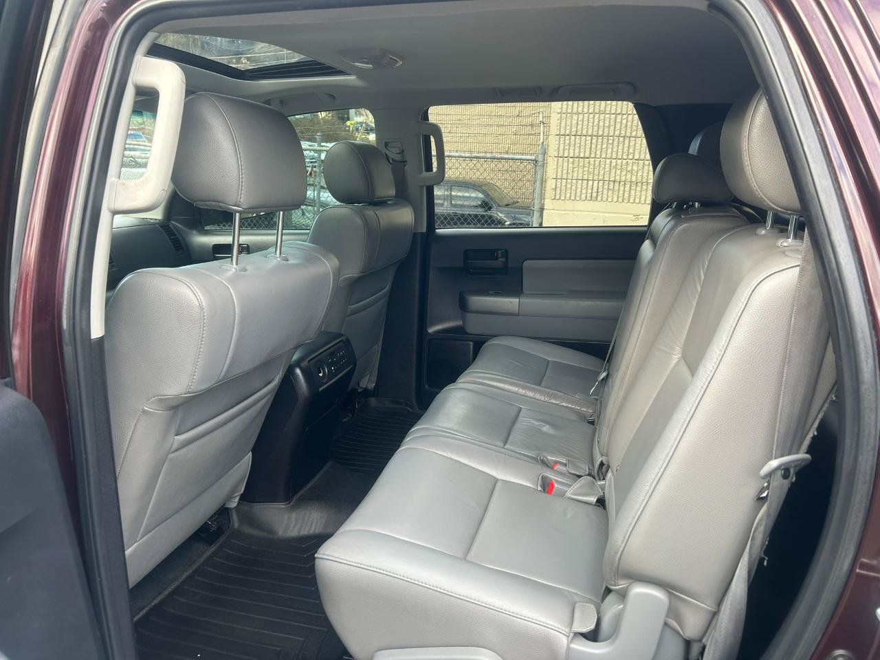 Used 2016 Toyota Sequoia SR5 w/ Premium Package AWD/4WD image 13