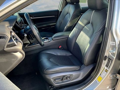 Used 2021 Toyota Camry XSE image 22