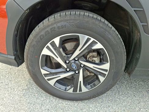 Used 2024 Subaru Crosstrek 2.0i Premium w/ Crosstrek Mirror Package image 29