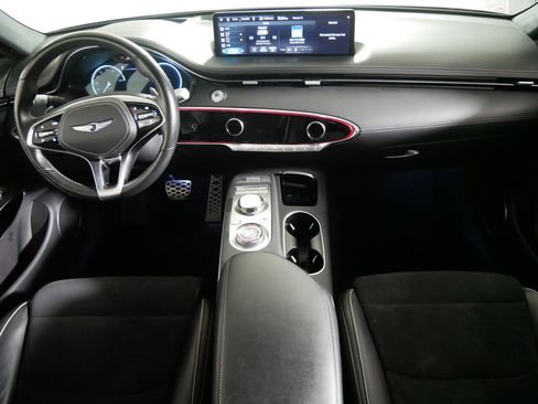 Used 2022 Genesis GV70 3.5T Sport w/ Sport Prestige Package image 10