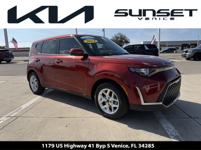 Used 2024 Kia Soul LX w/ Option Group 015