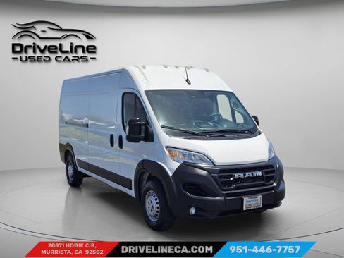 Used 2025 RAM ProMaster 2500 w/ Convenience Group FWD image 7