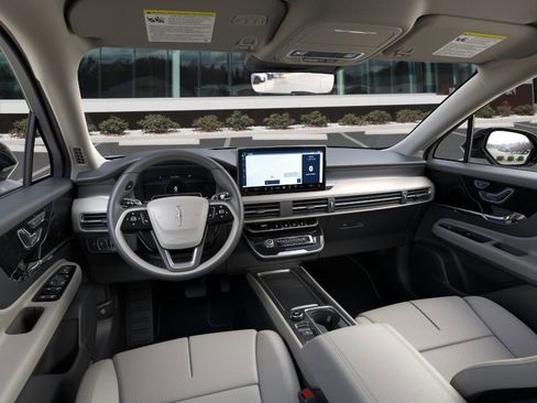New 2026 Lincoln Corsair Premiere AWD/4WD image 9