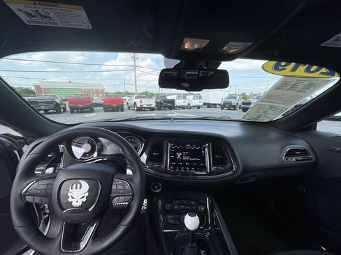 Used 2019 Dodge Challenger R/T Scat Pack RWD image 11
