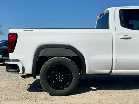 New 2026 GMC Sierra 1500 Elevation image 10