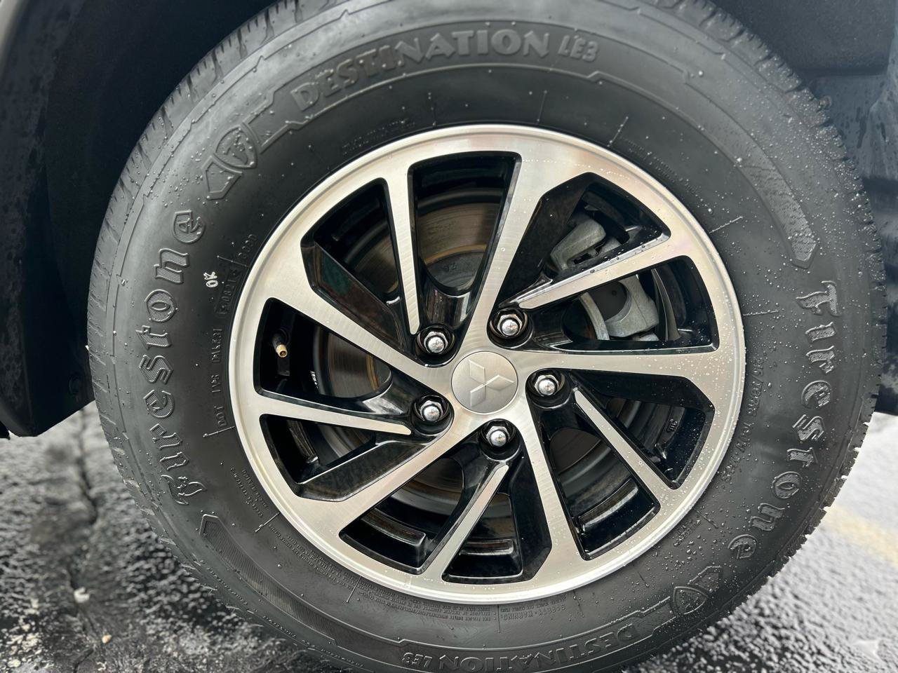 Used 2020 Mitsubishi Eclipse Cross ES FWD image 10