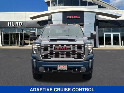 New 2026 GMC Sierra 3500 Denali w/ Denali Reserve Package AWD/4WD image 10