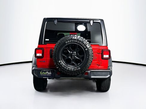 Used 2023 Jeep Wrangler Unlimited image 7