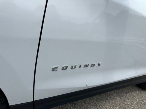 Used 2024 Chevrolet Equinox LT w/ LPO, Floor Liner Package FWD image 13