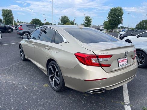 Used 2019 Honda Accord LX image 4