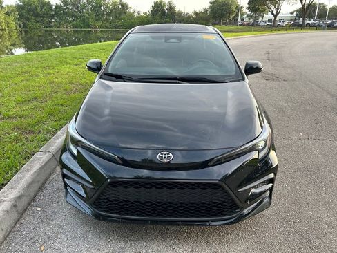 Used 2025 Toyota Corolla FX w/ Convenience Package FWD image 9