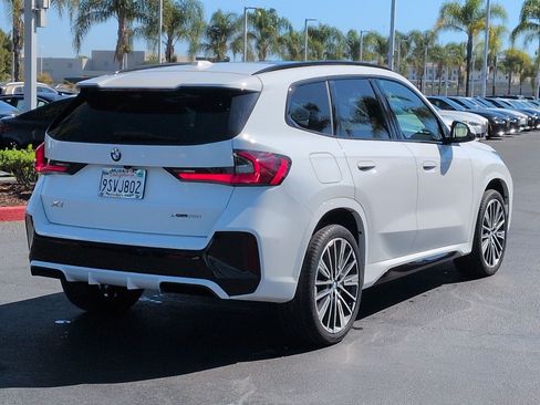 Used 2025 BMW X1 xDrive28i w/ M Sport Package AWD/4WD image 10