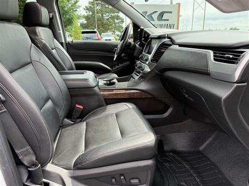 Used 2020 Chevrolet Tahoe LT AWD/4WD image 13