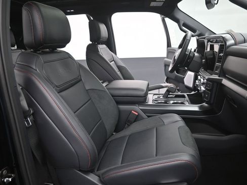 Used 2025 Ford F150 Raptor image 27