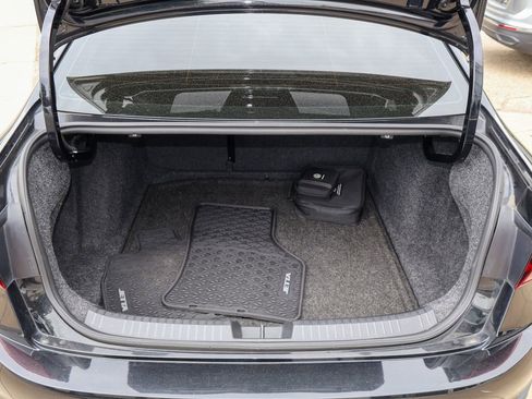Certified 2023 Volkswagen Jetta Sport FWD image 9